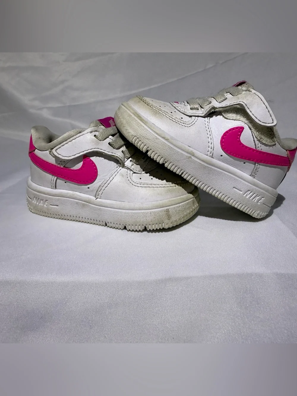 Nike Air Force 1 Low White Pink Girls Sneakers Size 3.5Y (Youth) Toddler